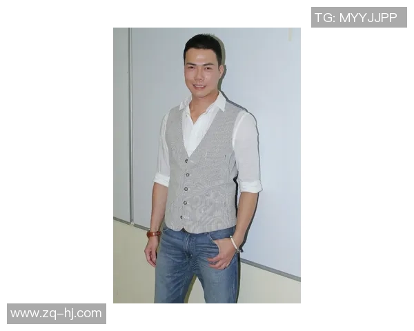 足球明星名字拼音全解析助你轻松识别全球顶级球员 足球明星名字拼音全解析助你轻松识别全球顶级球员